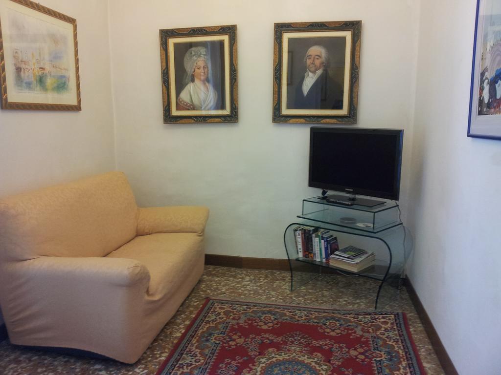 Ca' Derai Daire Venedik Oda fotoğraf
